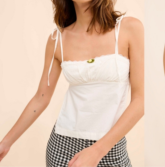 NWOT Urban Outfitters Kimchi Blue Jamie Ivory Open Back Cami Size Large - Picture 1 of 8